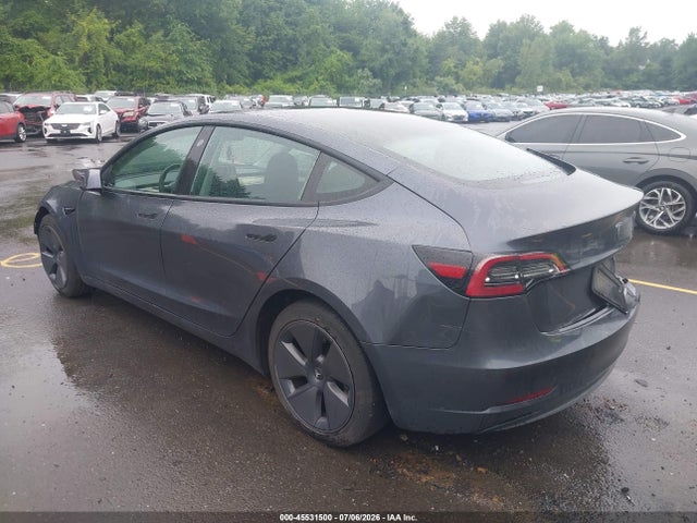 Tesla Model 3 Rear-wheel Drive 2023 5YJ3E1EA4PF684455 Image 3