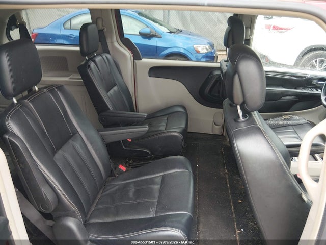 2014 Chrysler Town & Country Touring მანქანა იყიდება აუქციონზე, vin: 2C4RC1BG5ER395854, აუქციონის ნომერი: 45531501