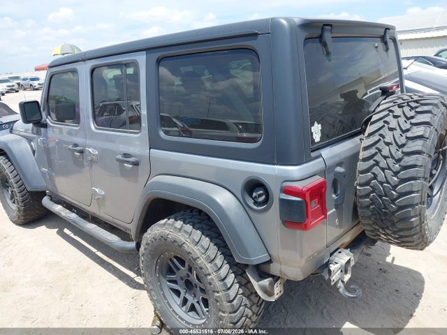 1C4HJXDG1JW112577 Jeep Wrangler Unlimited Sport S 4x4