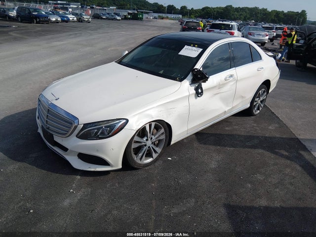 45531519 :رقم المزاد ، 55SWF4HB6GU064124 vin ، 2016 Mercedes-benz C 350e Luxury مزاد بيع