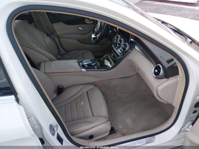 45531519 :رقم المزاد ، 55SWF4HB6GU064124 vin ، 2016 Mercedes-benz C 350e Luxury مزاد بيع