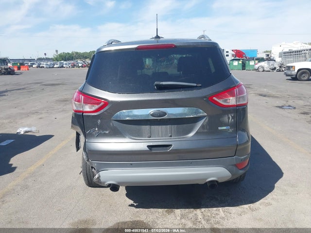 45531543 :رقم المزاد ، 1FMCU9J99FUC06594 vin ، 2015 Ford Escape Titanium مزاد بيع