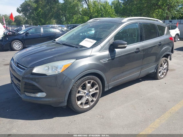 45531543 :رقم المزاد ، 1FMCU9J99FUC06594 vin ، 2015 Ford Escape Titanium مزاد بيع