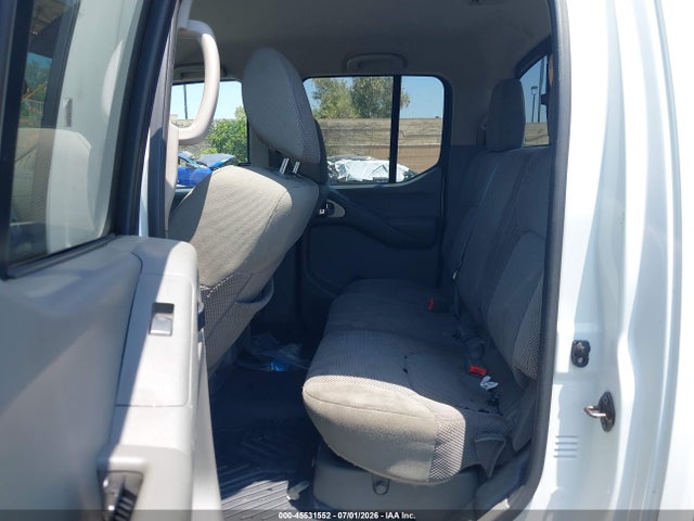 1N6AD0ER9FN728523 Nissan Frontier Sv