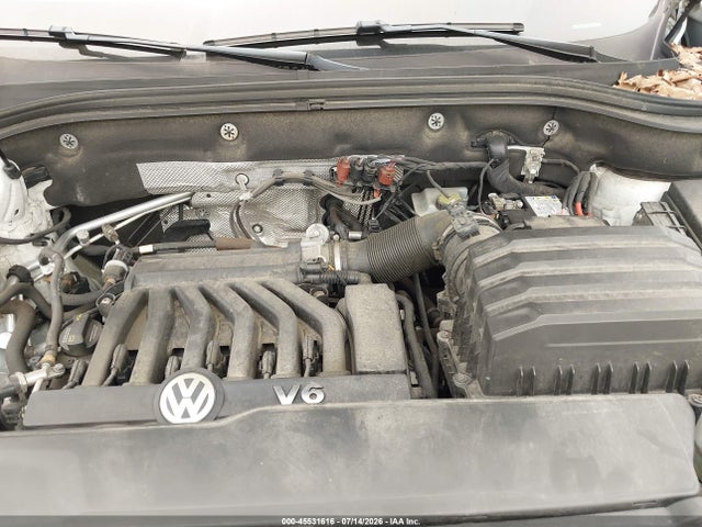 45531616 :رقم المزاد ، 1V2KR2CA2JC585709 vin ، 2018 Volkswagen Atlas 3.6l V6 Se مزاد بيع