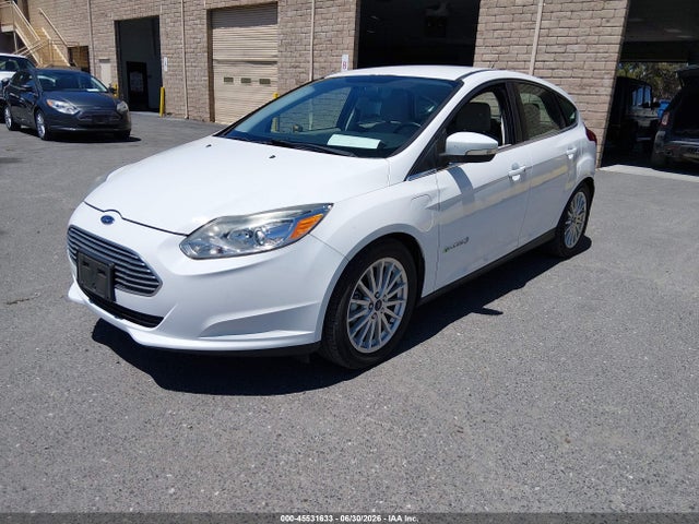 Ford FOCUS ELECTRIC 2017 1FADP3R42HL320344 Image 2