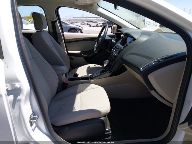 Ford FOCUS ELECTRIC 2017 1FADP3R42HL320344 Image 5