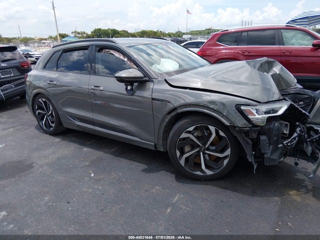 Продажа на аукционе авто 2024 Audi Q8 E-tron Premium Plus Quattro, vin: WA15AAGE2RB010891, номер лота: 45531646