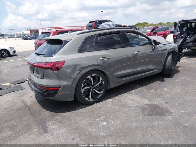 Продажа на аукционе авто 2024 Audi Q8 E-tron Premium Plus Quattro, vin: WA15AAGE2RB010891, номер лота: 45531646