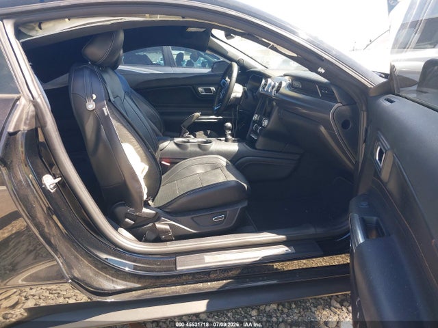 1FA6P8CF8J5130042 Ford Mustang Gt/gt Premium