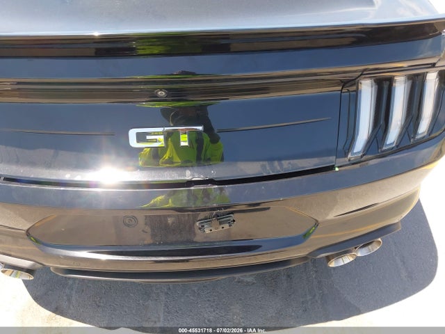 1FA6P8CF8J5130042 Ford Mustang Gt/gt Premium