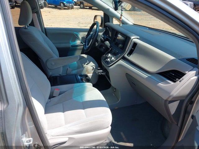 Aukcja sprzedaży 2015 Toyota Sienna Le 8 Passenger, vin: 5TDKK3DC1FS605241, numer aukcji: 45531756