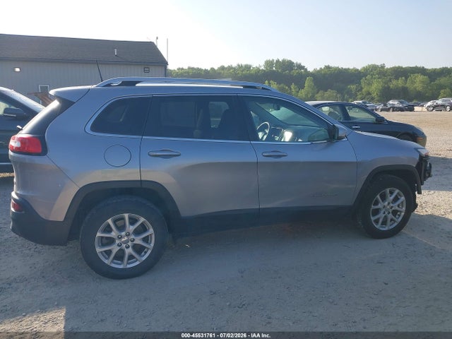 45531761 :رقم المزاد ، 1C4PJMCB5HW649169 vin ، 2017 Jeep Cherokee Latitude 4x4 مزاد بيع