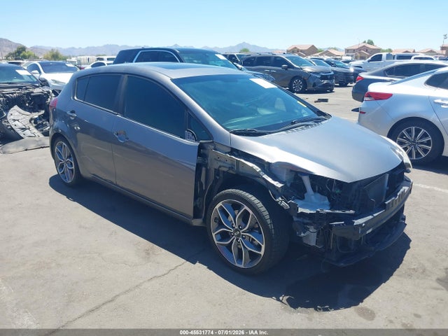 KIA FORTE SX 2016 KNAFZ5A38G5634690 zdjęcie główne