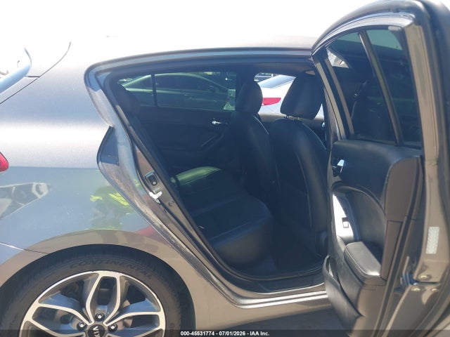 45531774 :رقم المزاد ، KNAFZ5A38G5634690 vin ، 2016 Kia Forte Sx مزاد بيع