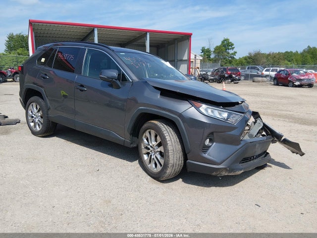 2021 Toyota Rav4 Xle Premium მანქანა იყიდება აუქციონზე, vin: 2T3A1RFV6MC190625, აუქციონის ნომერი: 45531775