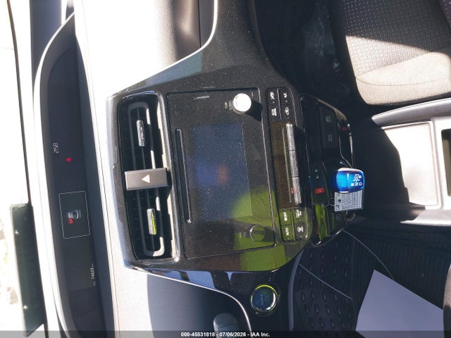 Toyota Prius Le 2019 JTDKARFU2K3091181 Image 11