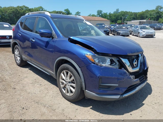 45531822 :رقم المزاد ، KNMAT2MT8HP517447 vin ، 2017 Nissan Rogue Sv مزاد بيع