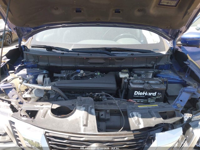 45531822 :رقم المزاد ، KNMAT2MT8HP517447 vin ، 2017 Nissan Rogue Sv مزاد بيع