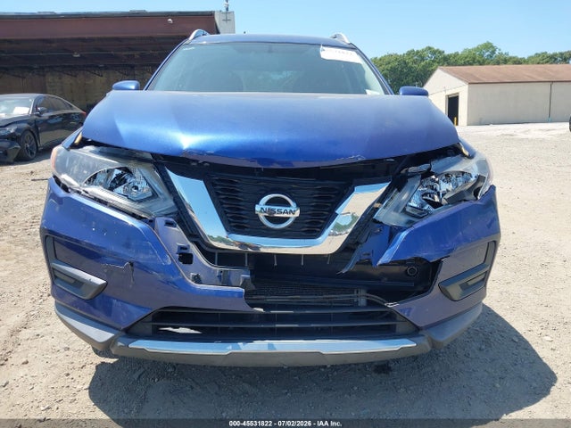 45531822 :رقم المزاد ، KNMAT2MT8HP517447 vin ، 2017 Nissan Rogue Sv مزاد بيع