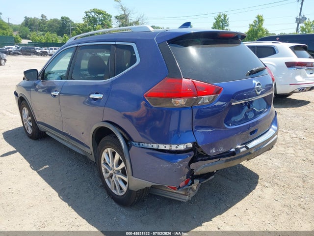 45531822 :رقم المزاد ، KNMAT2MT8HP517447 vin ، 2017 Nissan Rogue Sv مزاد بيع