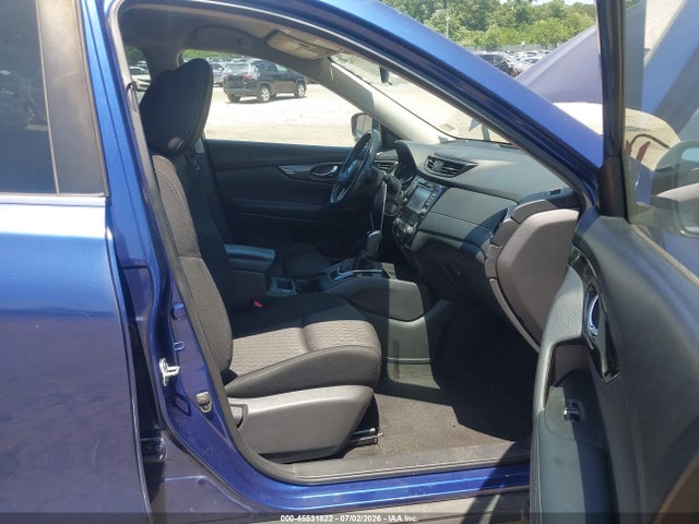 45531822 :رقم المزاد ، KNMAT2MT8HP517447 vin ، 2017 Nissan Rogue Sv مزاد بيع