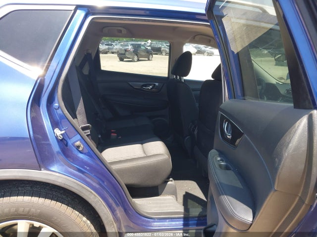45531822 :رقم المزاد ، KNMAT2MT8HP517447 vin ، 2017 Nissan Rogue Sv مزاد بيع