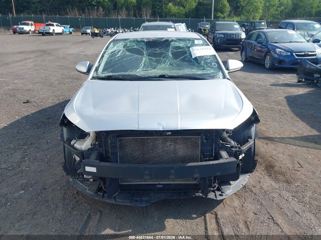 Продажа на аукционе авто 2019 Hyundai Elantra Se, vin: 5NPD74LF3KH497670, номер лота: 45531844