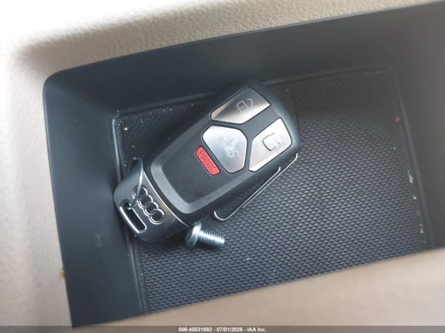 45531892 :رقم المزاد ، WAUENAF46HA164850 vin ، 2017 Audi A4 Premium Plus مزاد بيع