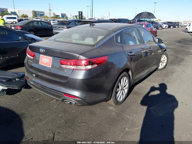 KIA Optima Lx 2017 5XXGT4L30HG131135 Image 4