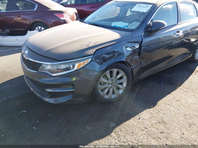 KIA Optima Lx 2017 5XXGT4L30HG131135 Image 6