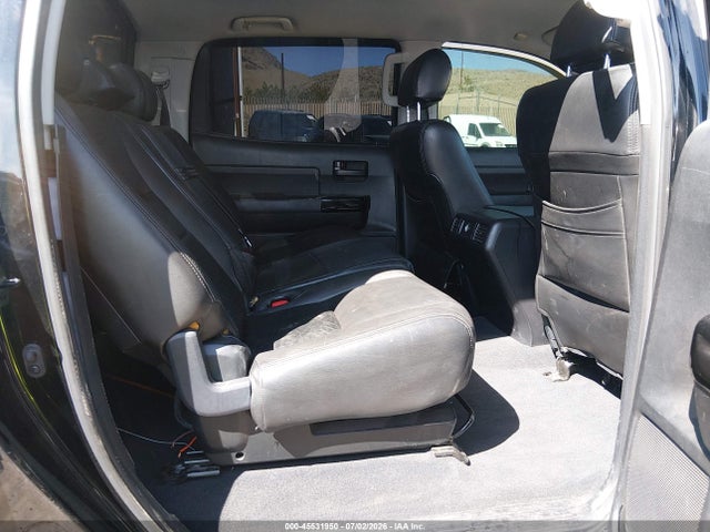 45531950 :رقم المزاد ، 5TFDW5F18CX214923 vin ، 2012 Toyota Tundra Grade 5.7l V8 مزاد بيع