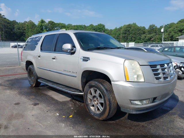 45531980 :رقم المزاد ، 1GYFK66868R175780 vin ، 2008 Cadillac Escalade Esv Standard مزاد بيع