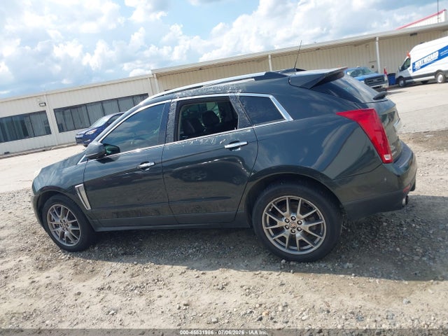 45531986 :رقم المزاد ، 3GYFNFE39FS571001 vin ، 2015 Cadillac Srx Performance Collection مزاد بيع