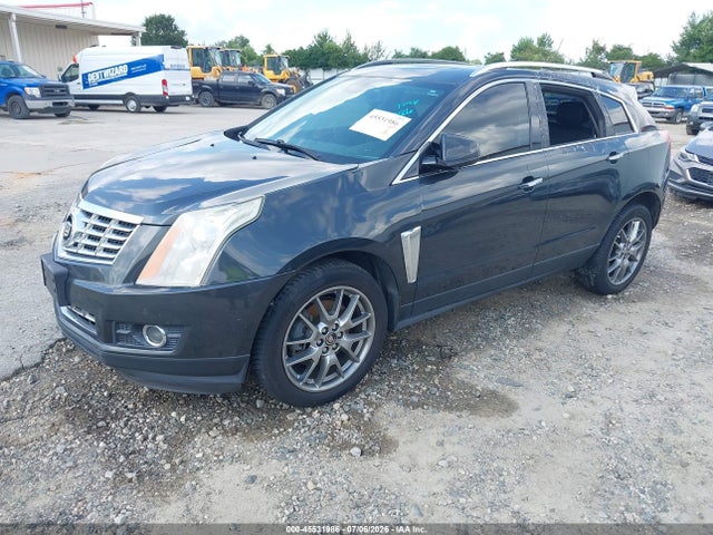 45531986 :رقم المزاد ، 3GYFNFE39FS571001 vin ، 2015 Cadillac Srx Performance Collection مزاد بيع