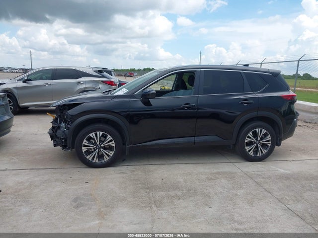 JN8BT3BA2PW412780 Nissan Rogue Sv Fwd