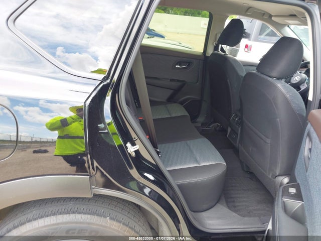 JN8BT3BA2PW412780 Nissan Rogue Sv Fwd