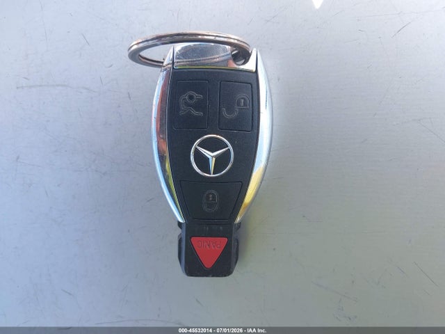 2014 Mercedes-benz E 350 მანქანა იყიდება აუქციონზე, vin: WDDHF5KB0EA781526, აუქციონის ნომერი: 45532014