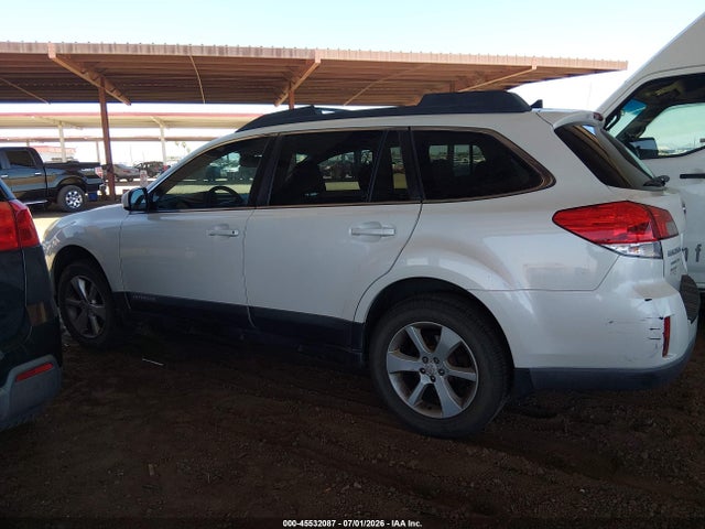 Продаж на аукціоні авто 2014 Subaru Outback 2.5i Premium, vin: 4S4BRBFC1E3201161, номер лоту: 45532087