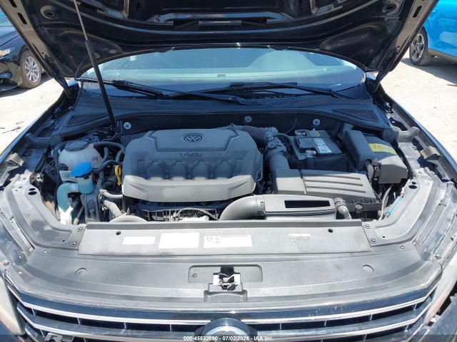 45532090 :رقم المزاد ، 1VWAA7A36JC039563 vin ، 2018 Volkswagen Passat 2.0t R-line/2.0t S مزاد بيع