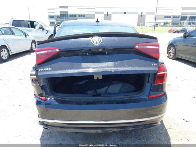 45532090 :رقم المزاد ، 1VWAA7A36JC039563 vin ، 2018 Volkswagen Passat 2.0t R-line/2.0t S مزاد بيع