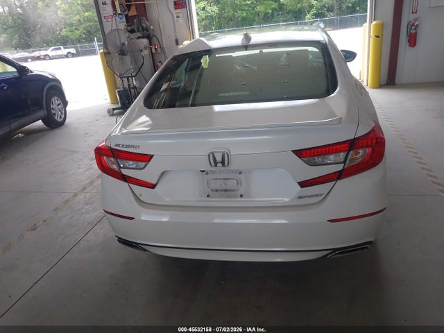 1HGCV1F30KA056945 Honda Accord Sport