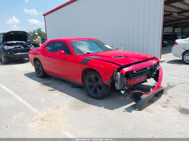 Продажа на аукционе авто 2017 Dodge Challenger Sxt, vin: 2C3CDZAG2HH635878, номер лота: 45532157