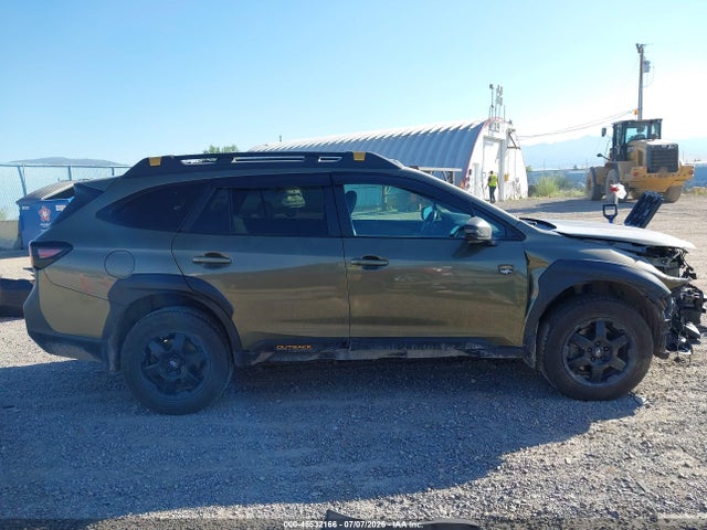 Продаж на аукціоні авто 2022 Subaru Outback Wilderness, vin: 4S4BTGUD2N3162574, номер лоту: 45532166