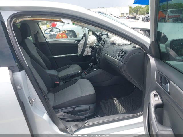 Продажа на аукционе авто 2017 Volkswagen Jetta 1.4t S, vin: 3VW2B7AJXHM397578, номер лота: 45532185