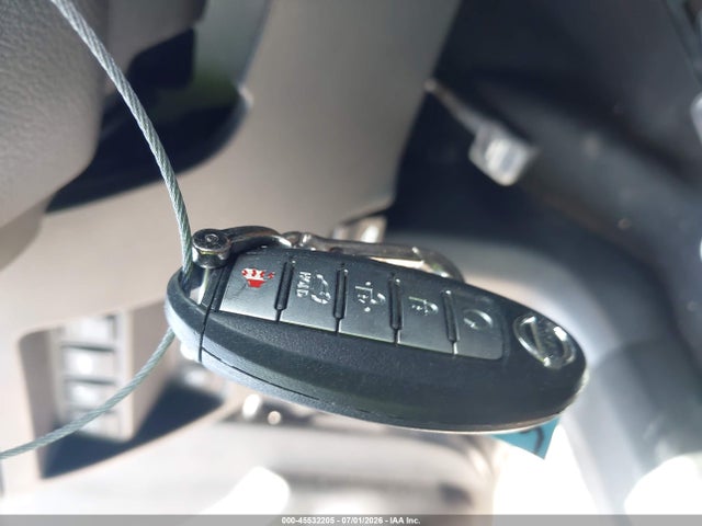 45532205 :رقم المزاد ، JN8AT2MT3HW147907 vin ، 2017 Nissan Rogue Sv مزاد بيع