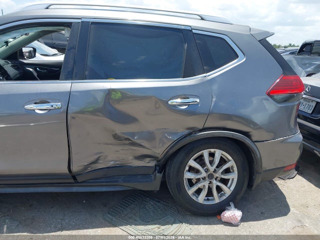 45532205 :رقم المزاد ، JN8AT2MT3HW147907 vin ، 2017 Nissan Rogue Sv مزاد بيع