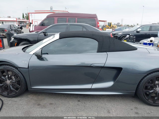 45532254 :رقم المزاد ، WUAVNAFG9CN002938 vin ، 2012 Audi R8 5.2l مزاد بيع
