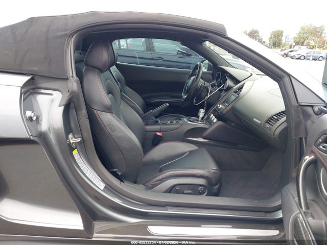 45532254 :رقم المزاد ، WUAVNAFG9CN002938 vin ، 2012 Audi R8 5.2l مزاد بيع
