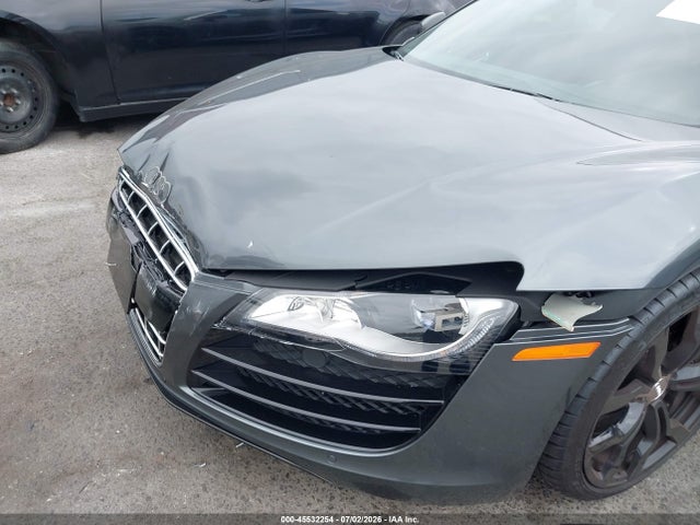 45532254 :رقم المزاد ، WUAVNAFG9CN002938 vin ، 2012 Audi R8 5.2l مزاد بيع